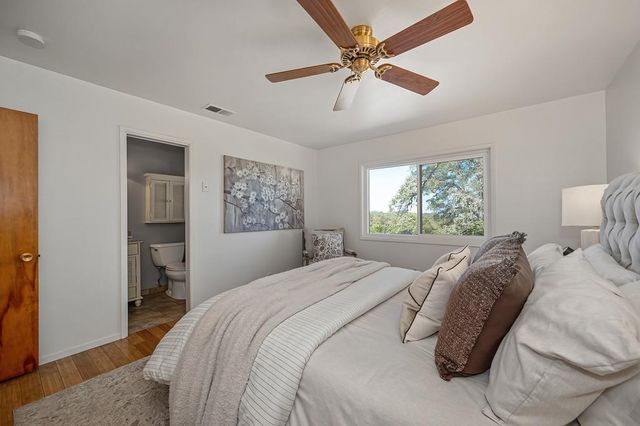 4956 Bell Rd, Auburn, CA 95602