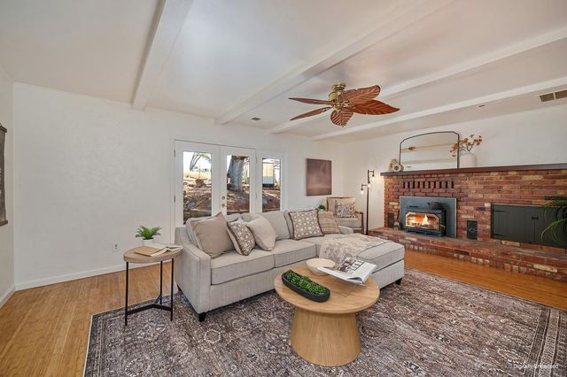 4956 Bell Rd, Auburn, CA 95602