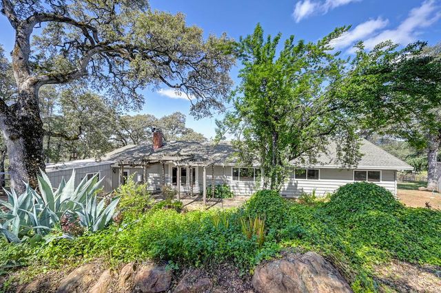 4956 Bell Rd, Auburn, CA 95602