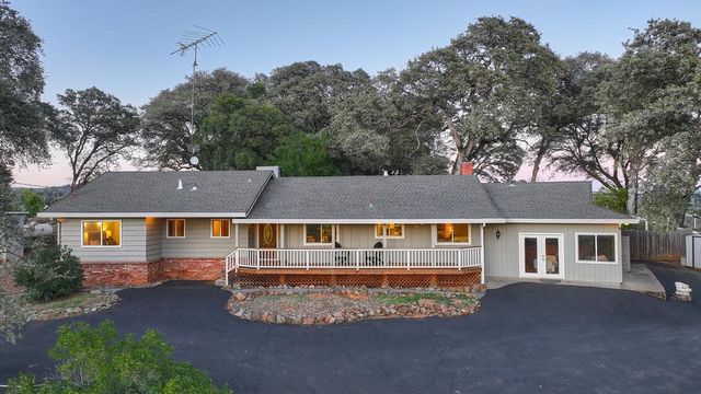 4956 Bell Rd, Auburn, CA 95602