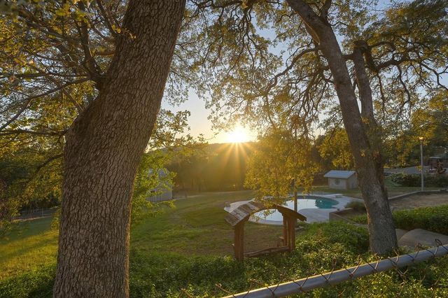 4956 Bell Rd, Auburn, CA 95602