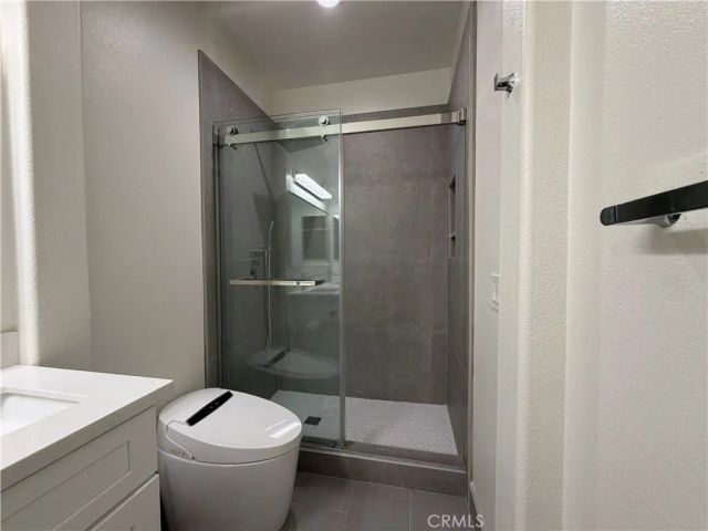 18 Mineral King, Irvine, CA 92602