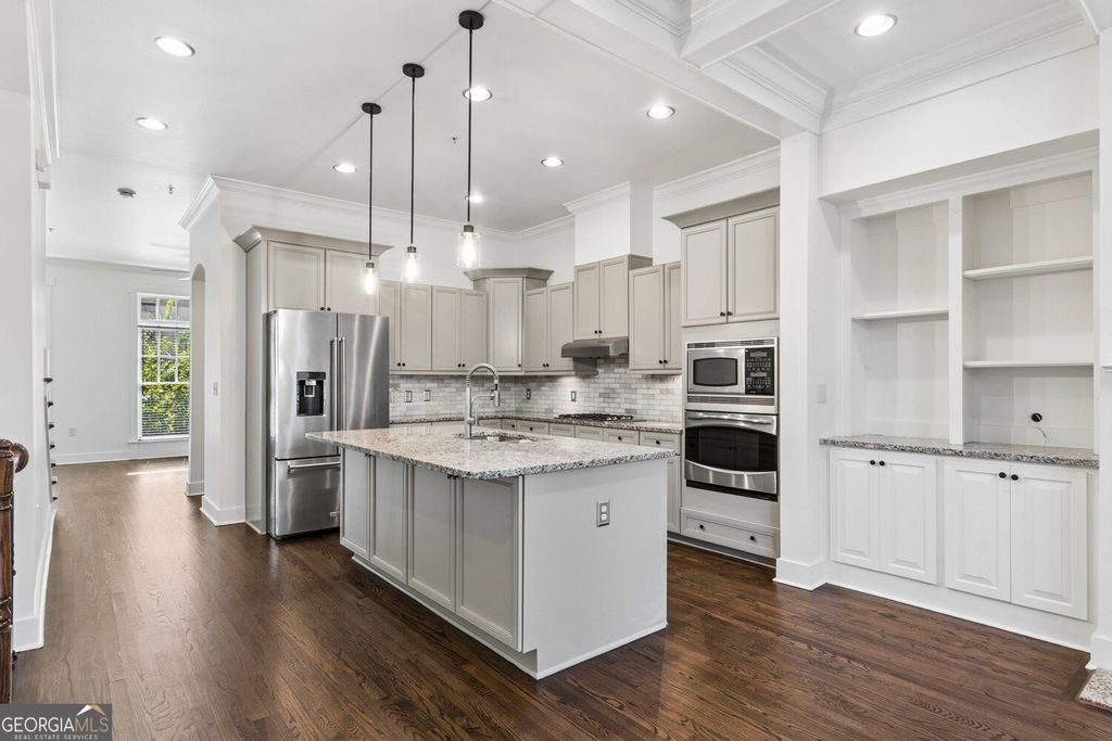 1014 River Vista Drive, Atlanta, GA 30339 — exterior