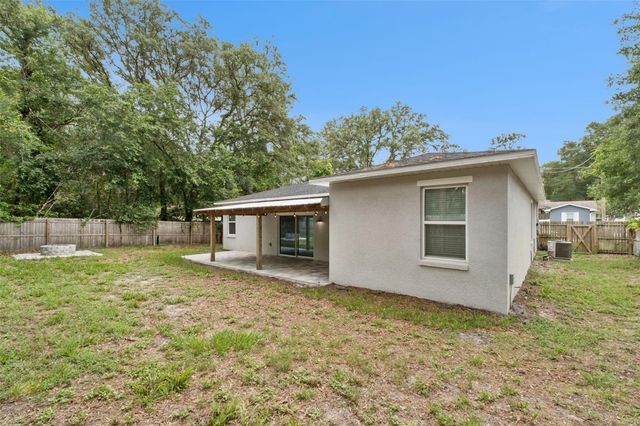 1221 3RD STREET, Orange City, FL 32763