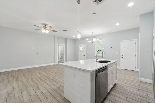 1221 3RD STREET, Orange City, FL 32763