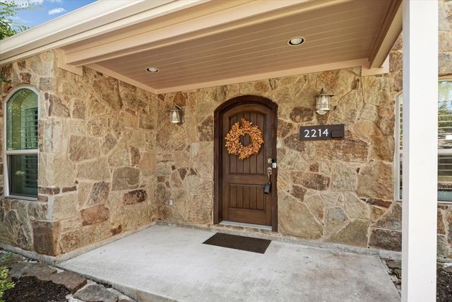 2214 Lakeville Drive, Kingwood, TX 77339