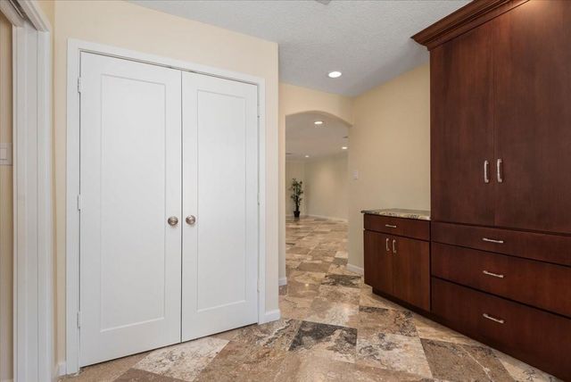 2214 Lakeville Drive, Kingwood, TX 77339