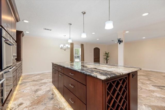 2214 Lakeville Drive, Kingwood, TX 77339