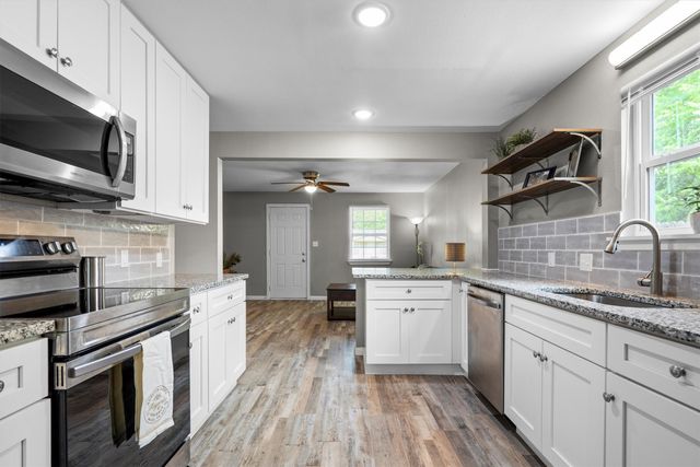406 N Ruddell Street, Denton, TX 76209