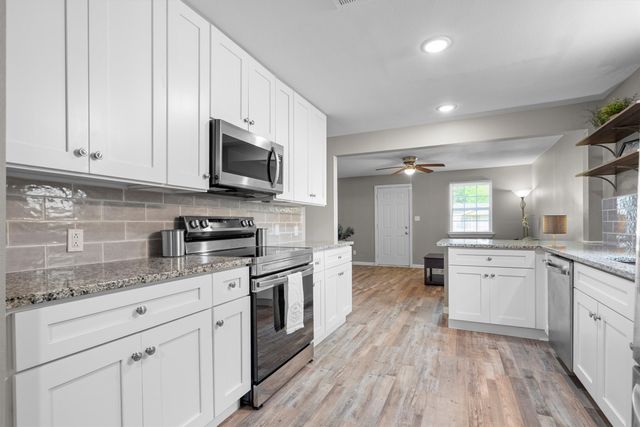 406 N Ruddell Street, Denton, TX 76209
