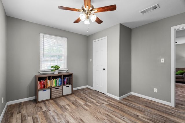406 N Ruddell Street, Denton, TX 76209