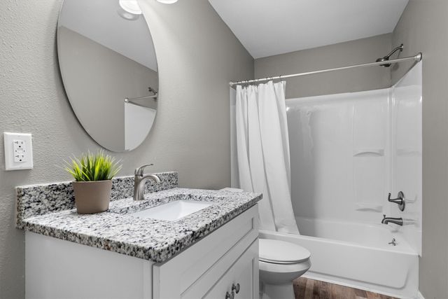 406 N Ruddell Street, Denton, TX 76209