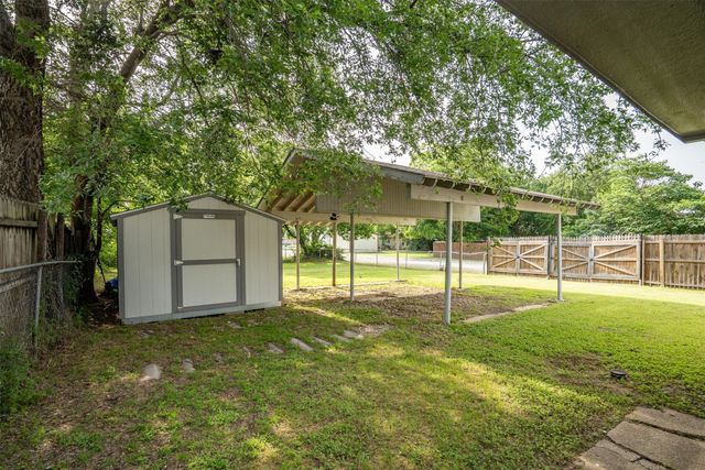 406 N Ruddell Street, Denton, TX 76209