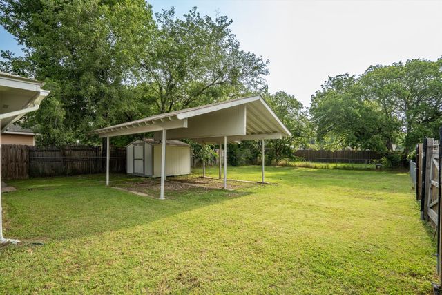 406 N Ruddell Street, Denton, TX 76209