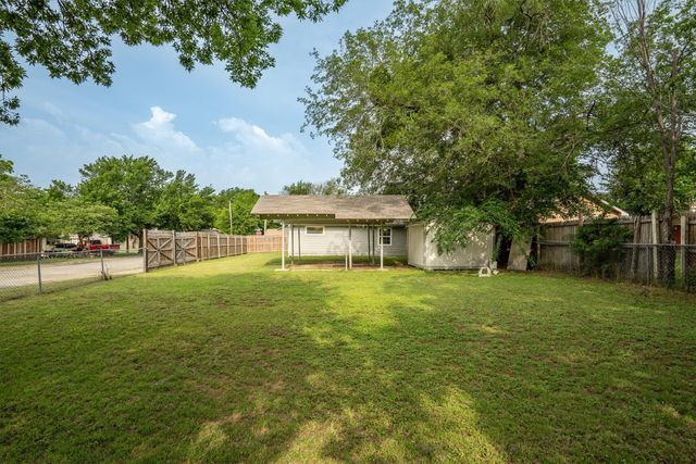 406 N Ruddell Street, Denton, TX 76209
