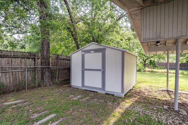 406 N Ruddell Street, Denton, TX 76209