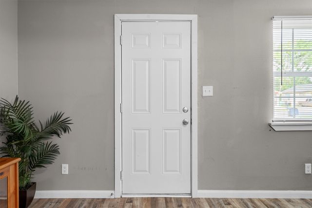 406 N Ruddell Street, Denton, TX 76209