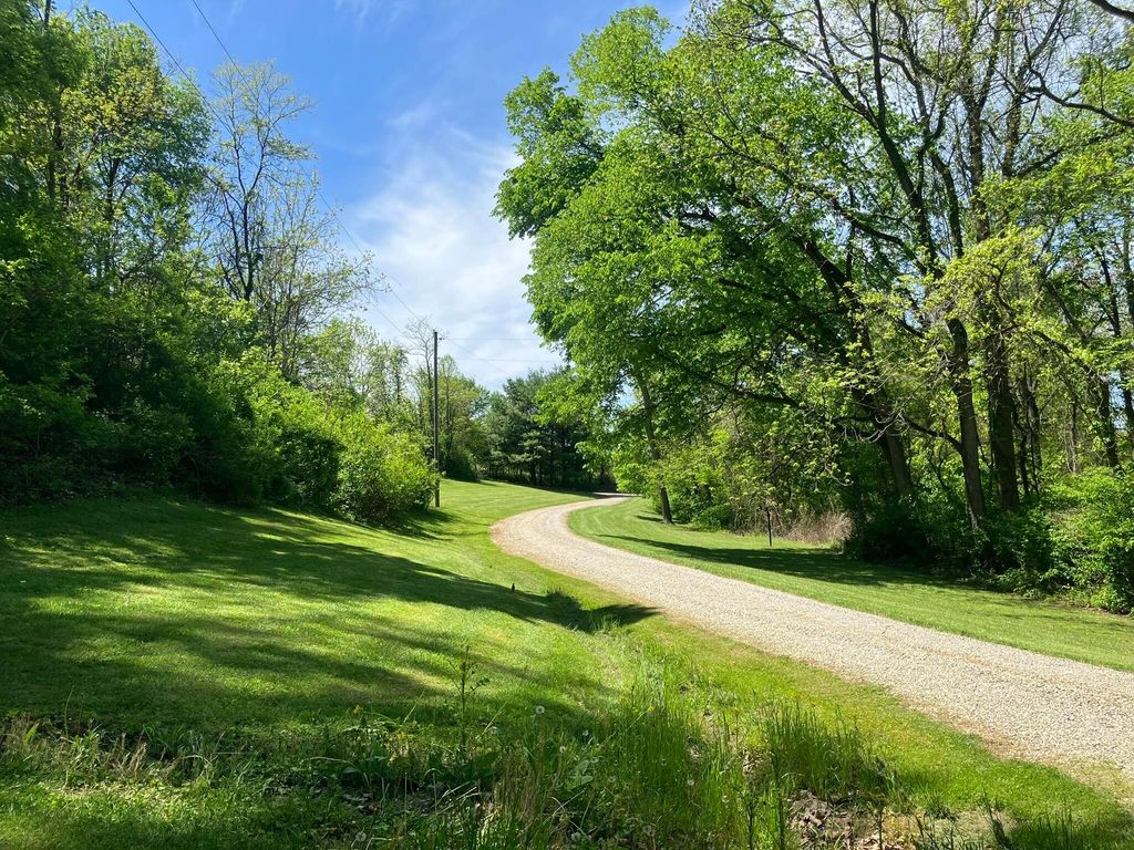 37801 Deible Road, Logan, OH 43138