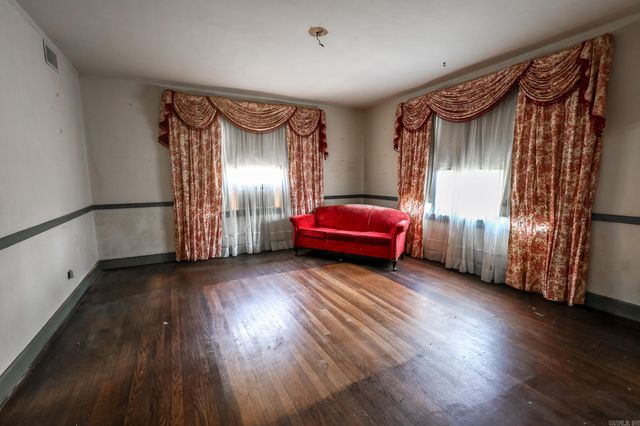 603 Champagnolle Rd, El Dorado, AR 71730