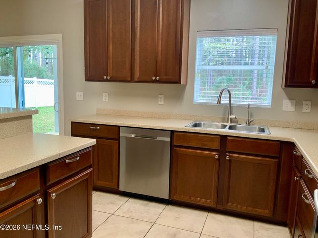 121 MAHOGANY BAY Drive, St. Johns, FL 32259