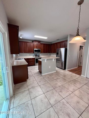 121 MAHOGANY BAY Drive, St. Johns, FL 32259