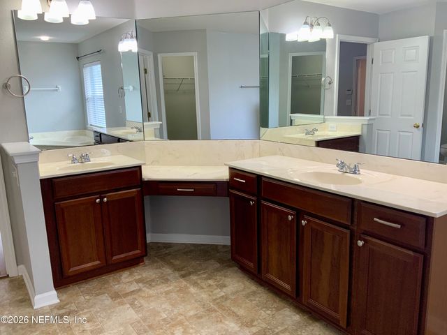 121 MAHOGANY BAY Drive, St. Johns, FL 32259