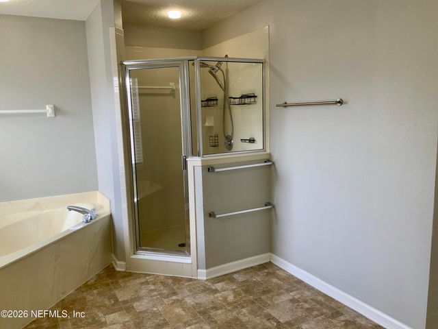 121 MAHOGANY BAY Drive, St. Johns, FL 32259