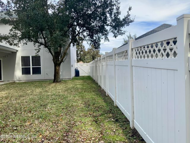 121 MAHOGANY BAY Drive, St. Johns, FL 32259