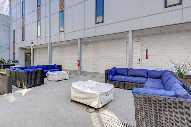 2220 Webberville RD 201, Austin, TX 78702