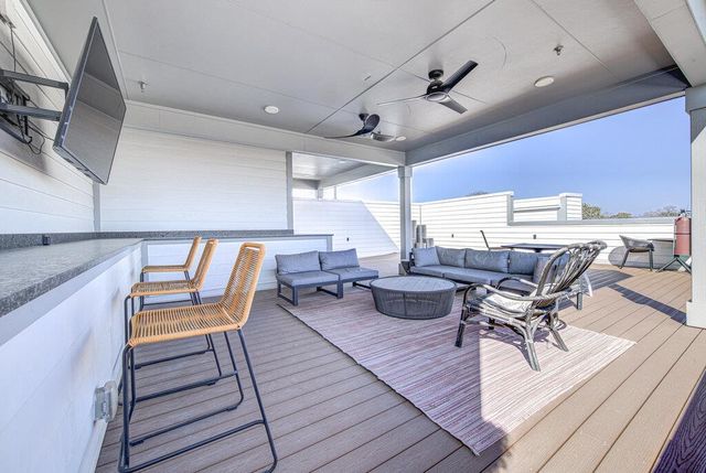 2220 Webberville RD 201, Austin, TX 78702