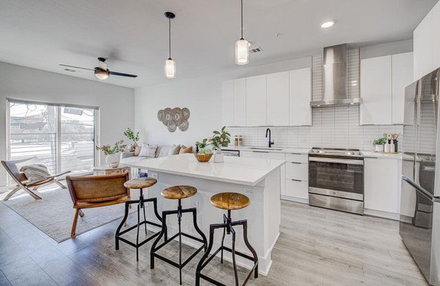 2220 Webberville RD 201, Austin, TX 78702