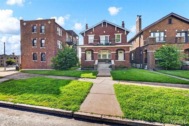 4200 Lawn Avenue, St Louis, MO 63109