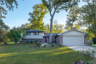 3194 Kingfisher Place, Beavercreek, OH 45431