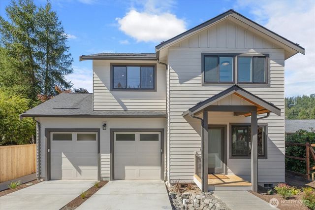 313 SE Andrews Street, Issaquah, WA 98027