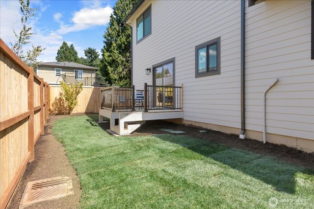 313 SE Andrews Street, Issaquah, WA 98027