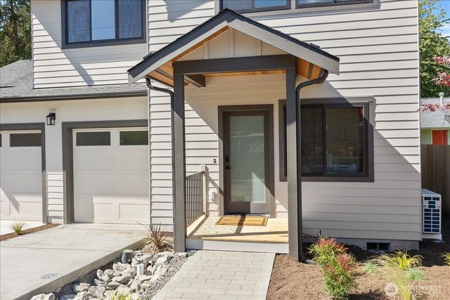 313 SE Andrews Street, Issaquah, WA 98027