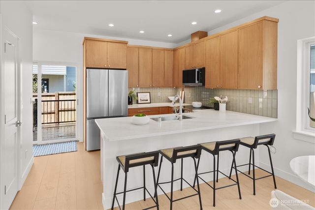 313 SE Andrews Street, Issaquah, WA 98027
