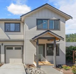 313 SE Andrews Street, Issaquah, WA 98027