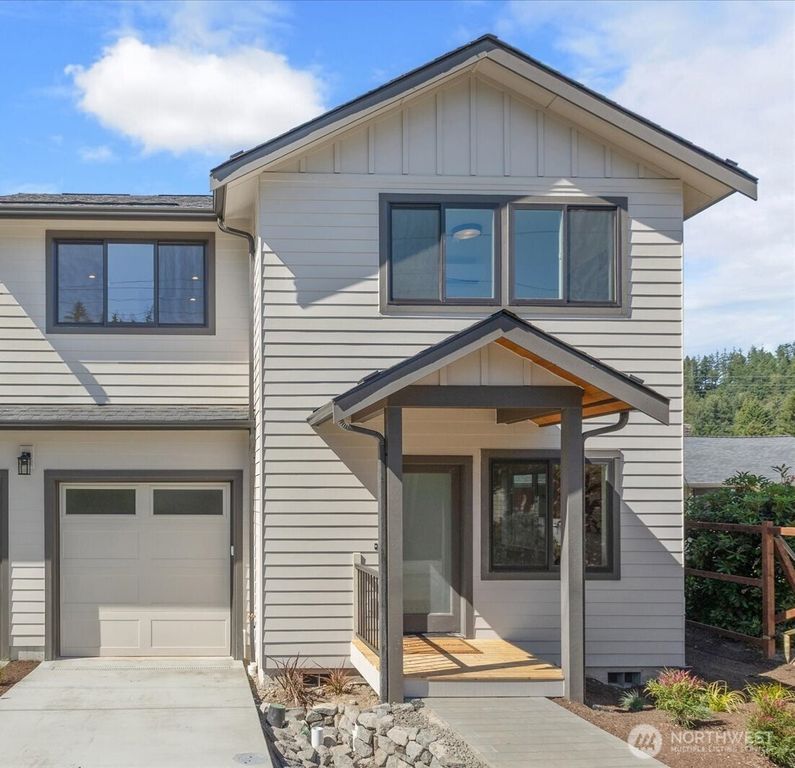 313 SE Andrews Street, Issaquah, WA 98027