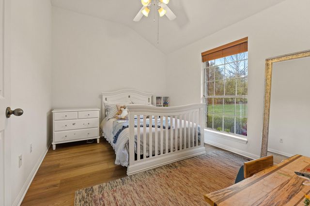 142 Carriage CT, Bastrop, TX 78602