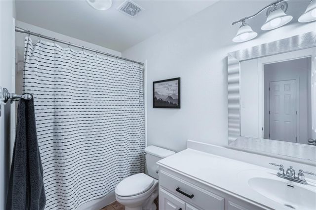 142 Carriage CT, Bastrop, TX 78602