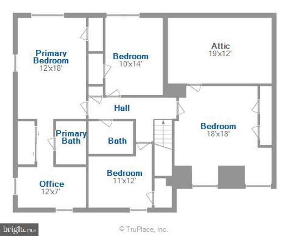 Image 42 of property listing at 8200 W GAINSBOROUGH CT, Potomac, MD 20854