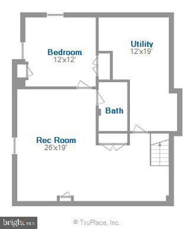 Image 43 of property listing at 8200 W GAINSBOROUGH CT, Potomac, MD 20854