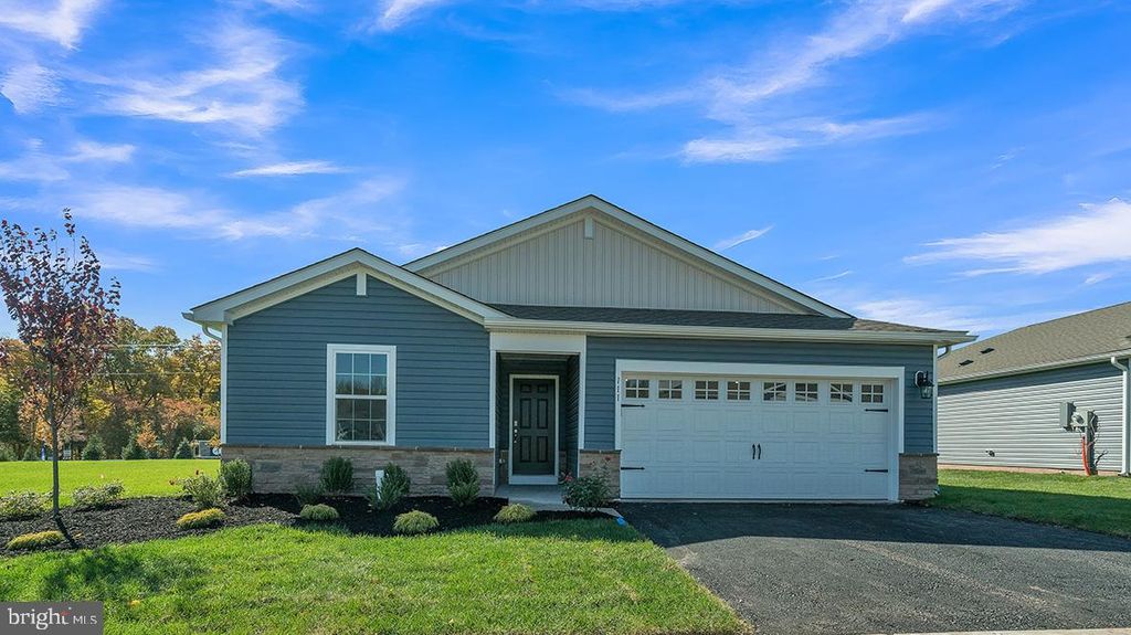 41 BENNINGTON WAY, Carlisle, PA 17013