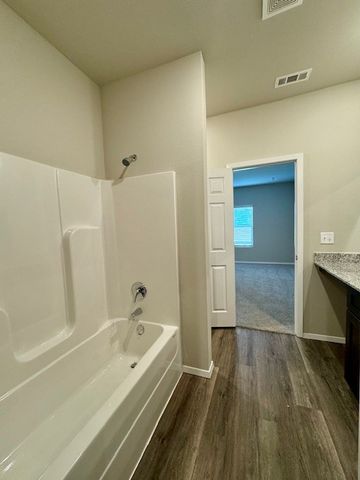 3079 S Saline Aly, Fayetteville, AR 72701