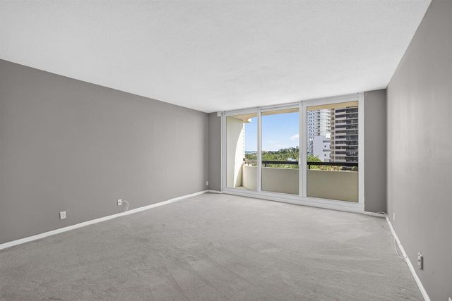 4000 N Ocean Drive 403, Riviera Beach, FL 33404