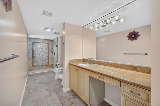 4000 N Ocean Drive 403, Riviera Beach, FL 33404