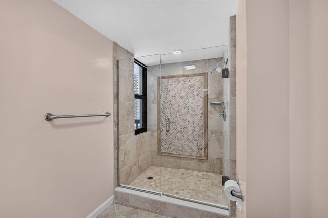 4000 N Ocean Drive 403, Riviera Beach, FL 33404