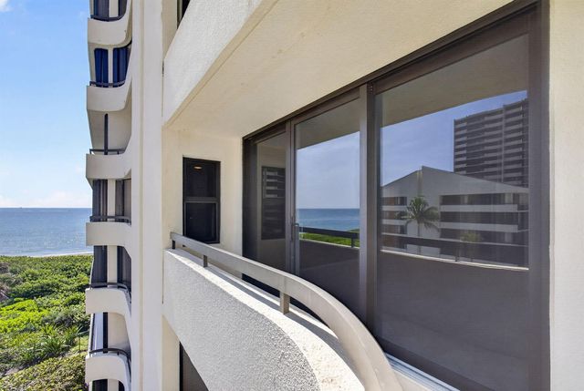 4000 N Ocean Drive 403, Riviera Beach, FL 33404
