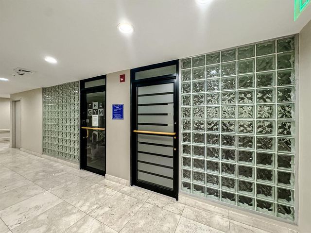 4000 N Ocean Drive 403, Riviera Beach, FL 33404
